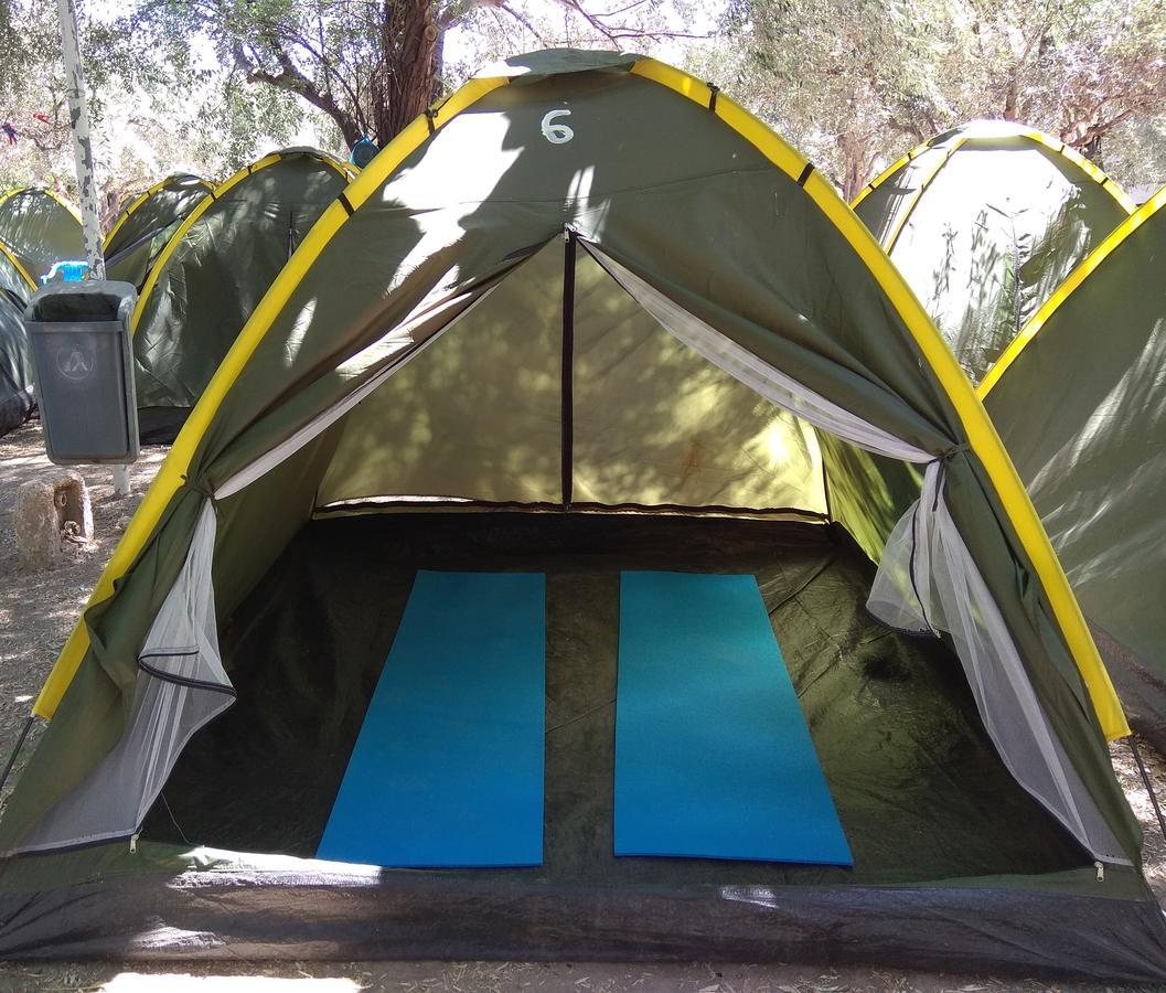 מלון פארוס Camping Koula מראה חיצוני תמונה