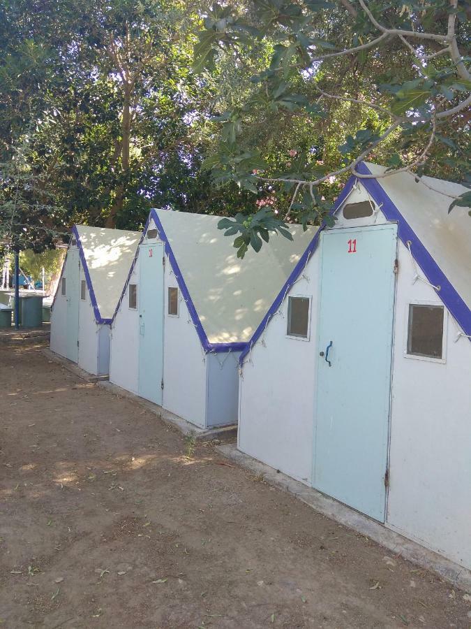 מלון פארוס Camping Koula מראה חיצוני תמונה